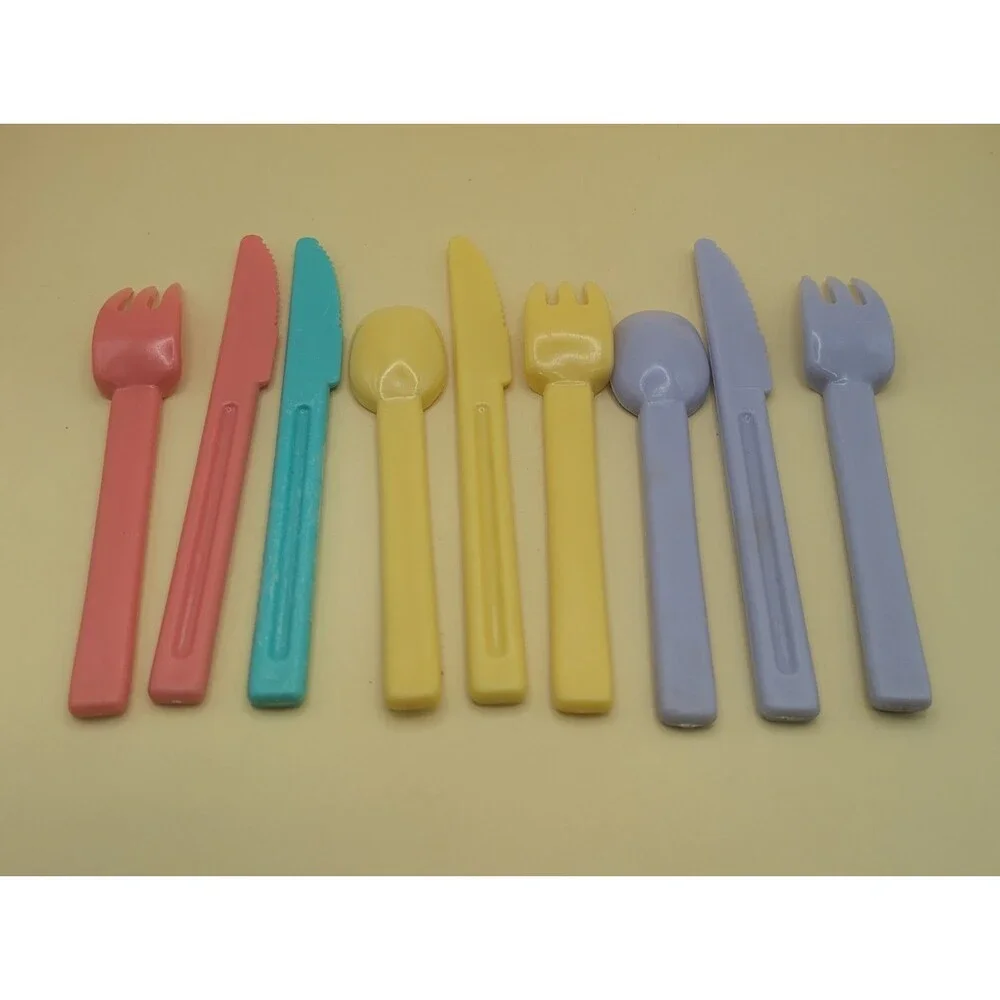 9 Vintage 70's Retro Pastel Plastic Picnic Cutlery Flatware Rare Yellow Purple